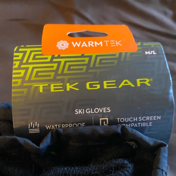 Tek Gear Ski Glove - M/L - Picture 3 of 4